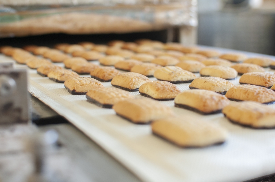 Bambino cajno pecivo sa prelivom sa ukusom vanile